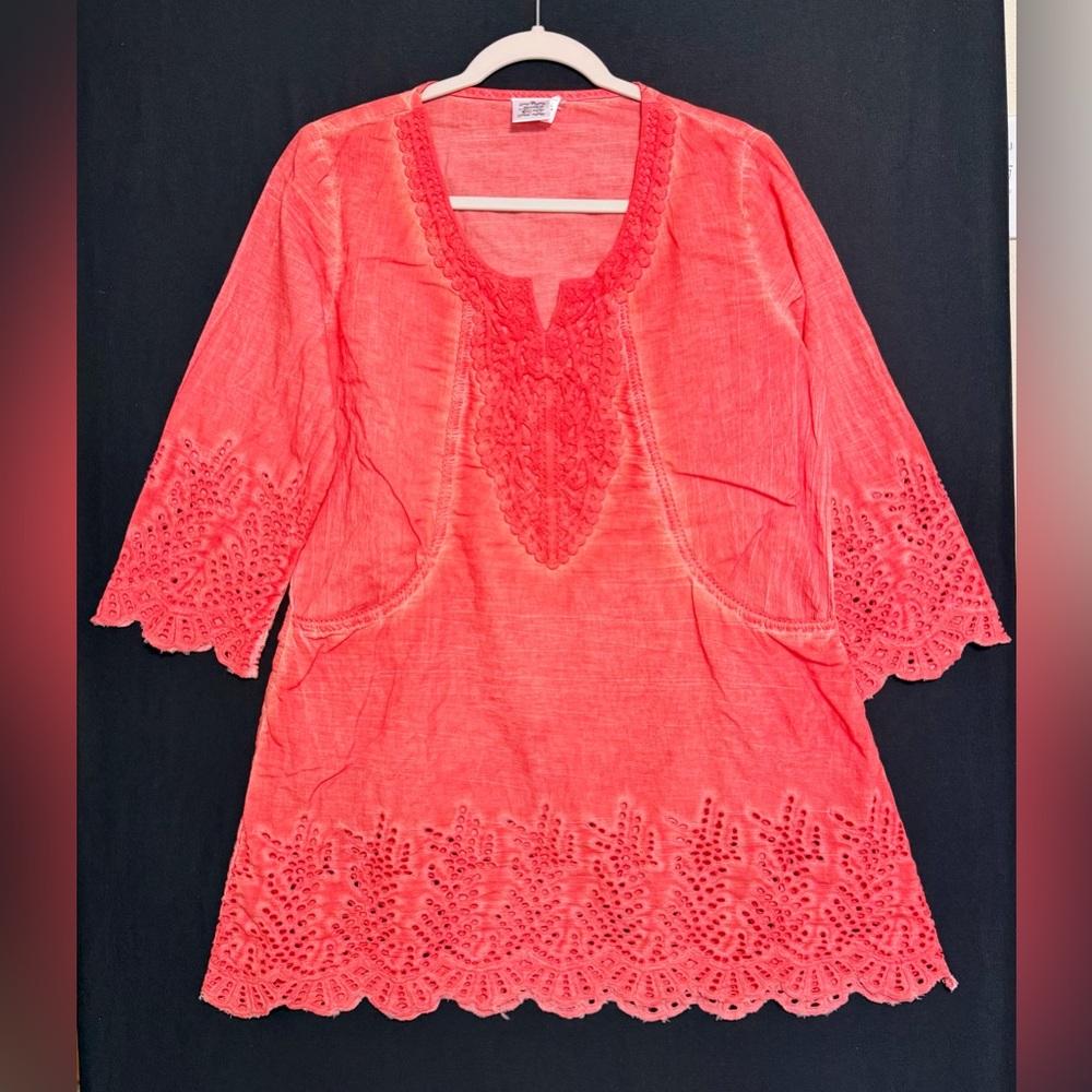 Parsley & Sage Vibrant Coral Top long line embroidered L boho hippie coastal